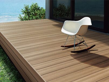 おうち時間を優雅に楽しむお庭