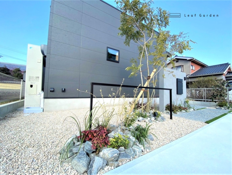 調和のとれたオープン外構