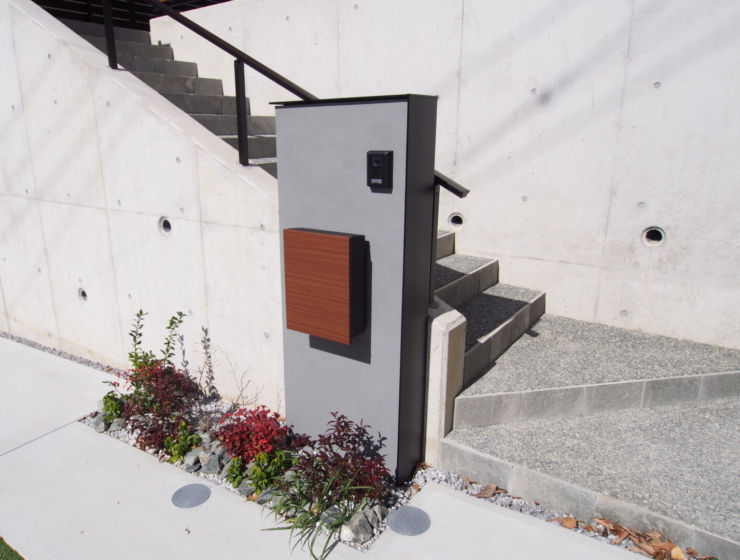 gray　or　white　モダンエクステリア