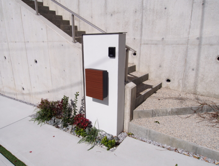 gray　or　white　モダンエクステリア