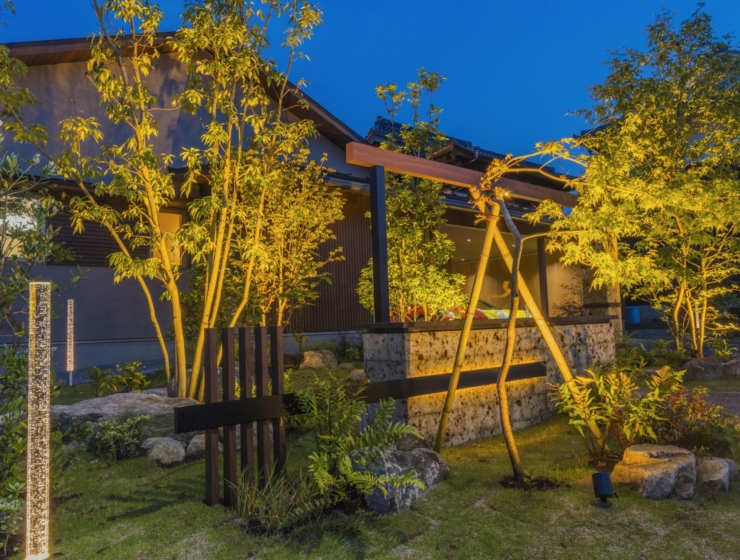 緑あふれるお庭　季節と夜風を感じて・・・